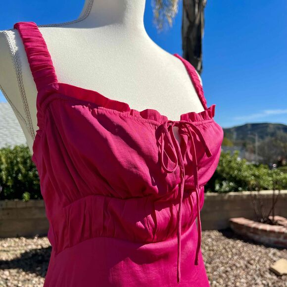 Line And Dot Brooke Midi Dress in Fuschia Pink Midi Size Small NWT - Picture 6 of 8